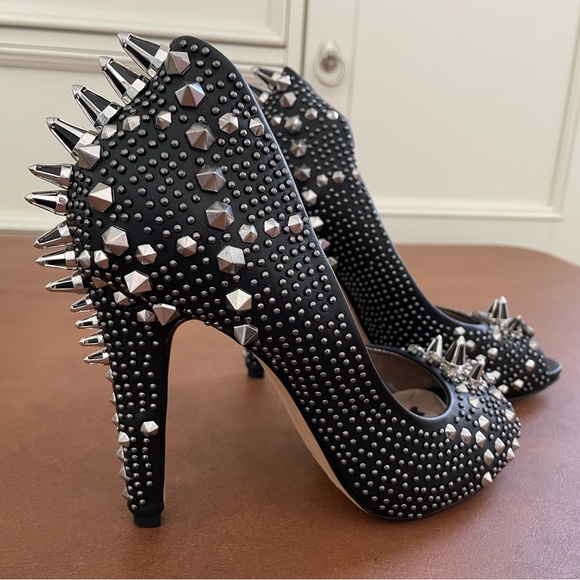 Sam Edelman Lizette NWT 🎉HP x2🎉 heeled open toe stud heels size 7 black & silver - Picture 4 of 9